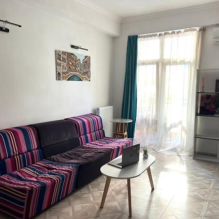 Apartment Sunny Mood تبليسي المظهر الخارجي الصورة