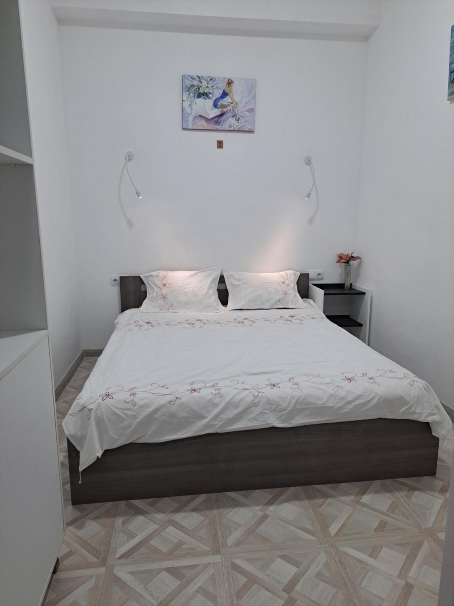 Apartment Sunny Mood تبليسي المظهر الخارجي الصورة