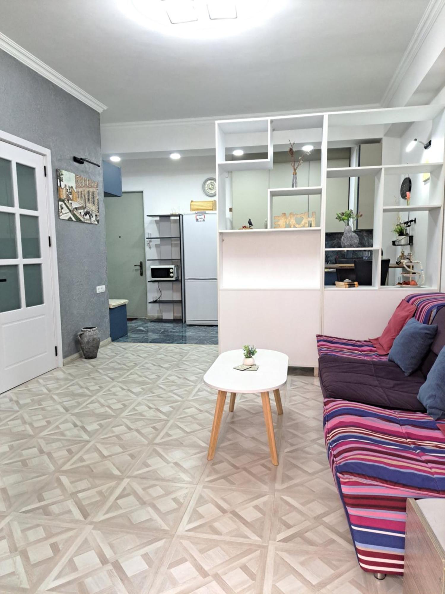 Apartment Sunny Mood تبليسي المظهر الخارجي الصورة