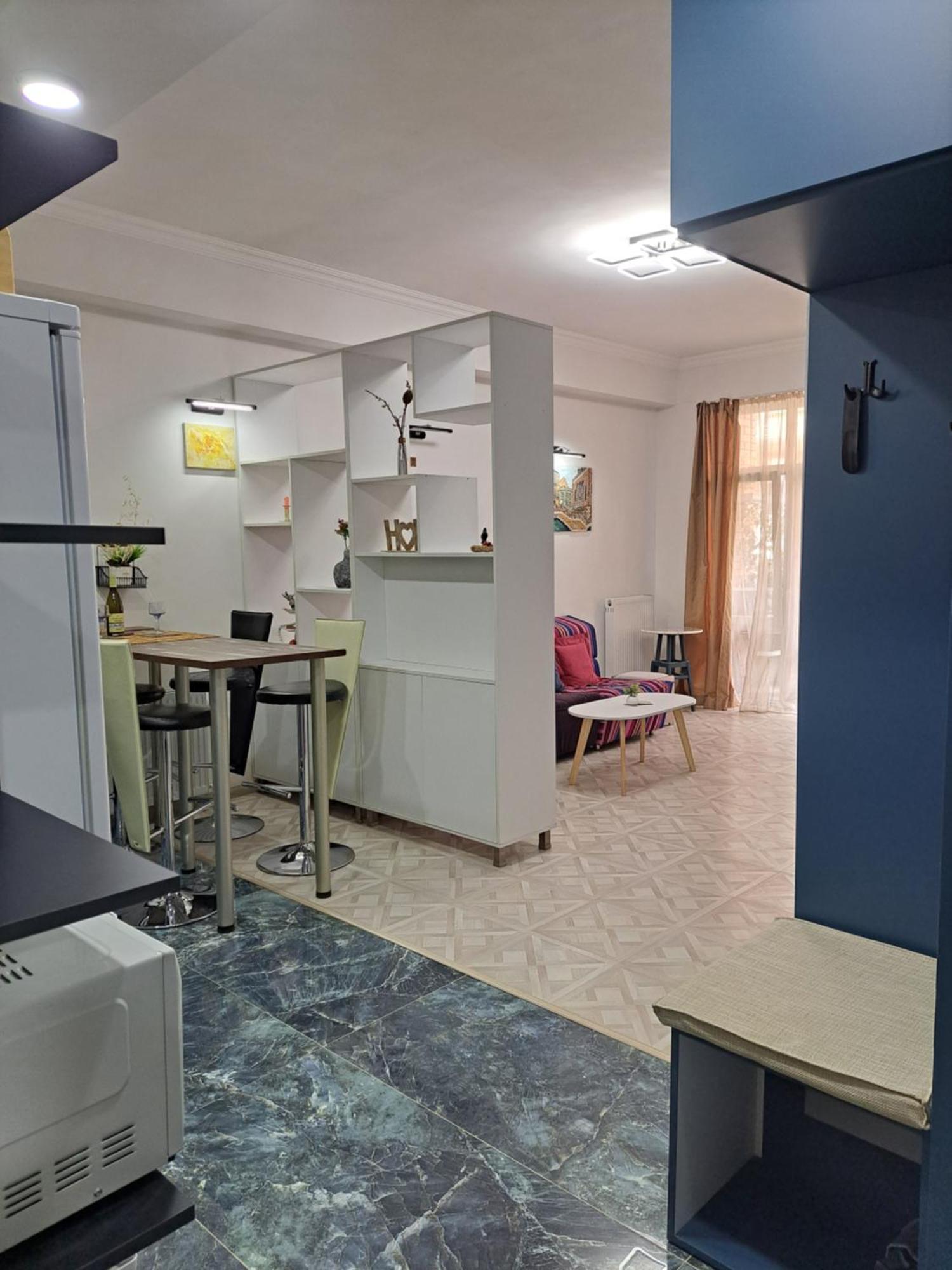 Apartment Sunny Mood تبليسي المظهر الخارجي الصورة